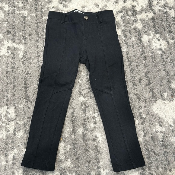 Dkny Other - DKNY girls size 4T black stretch pants